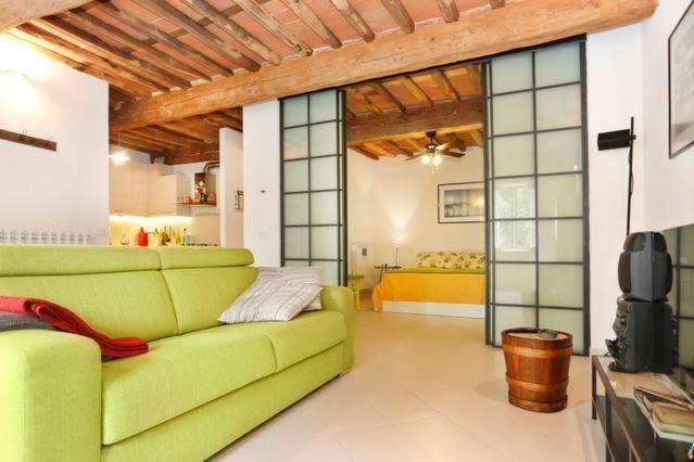 شقة Casa Amorino لوكا المظهر الخارجي الصورة